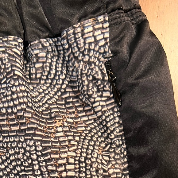 Lululemon rise and shine trouser - Picture 6 of 9